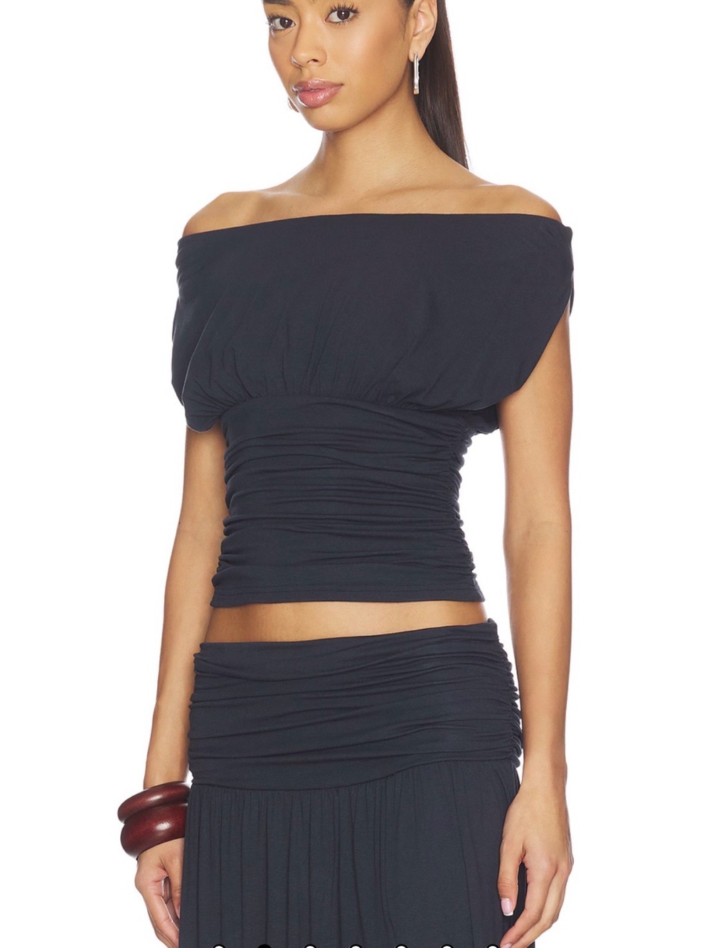 Seven Wonders - Avanni off shoulder ruched top granite